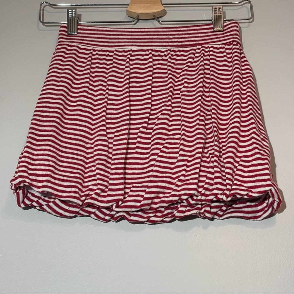 Dex Red ans White Striped Knit lined Skirt Size 10-12